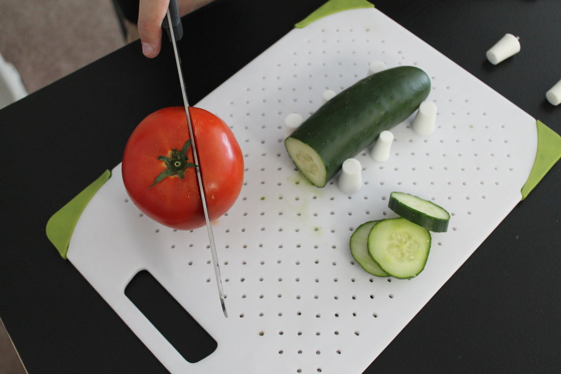 One-Handed Cutting Board 'Cook-Helper' | Adaptive Chopping Board | Adaptive  Kitchen Equipment | One Hand Gadget | Food Preparation Set for People with